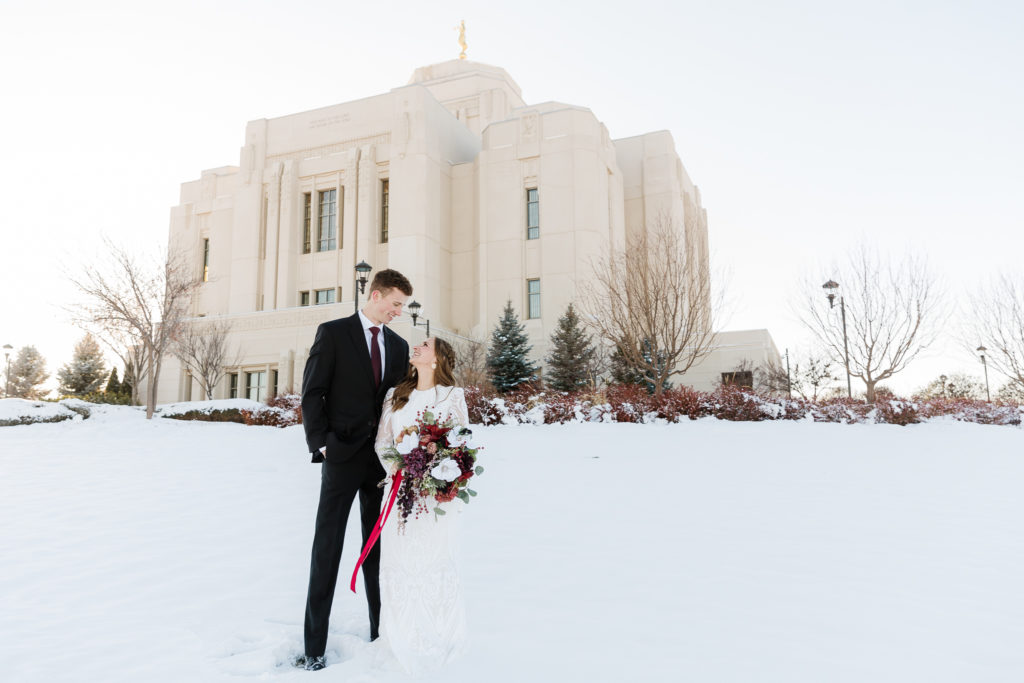 Winter Meridian Idaho Temple Wedding