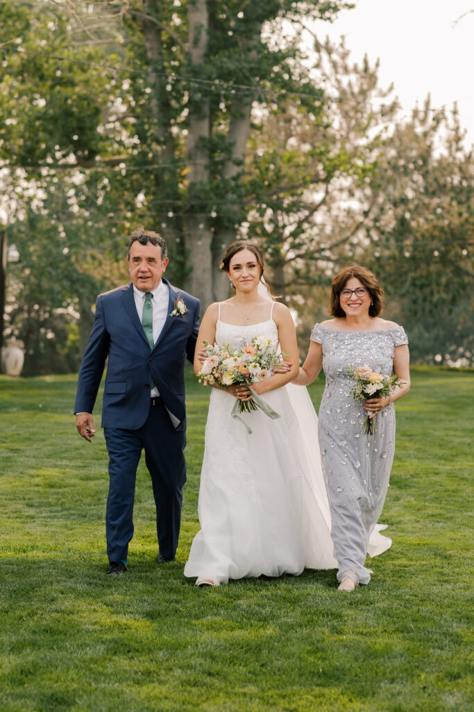 ceremony at fox canyon vineyard