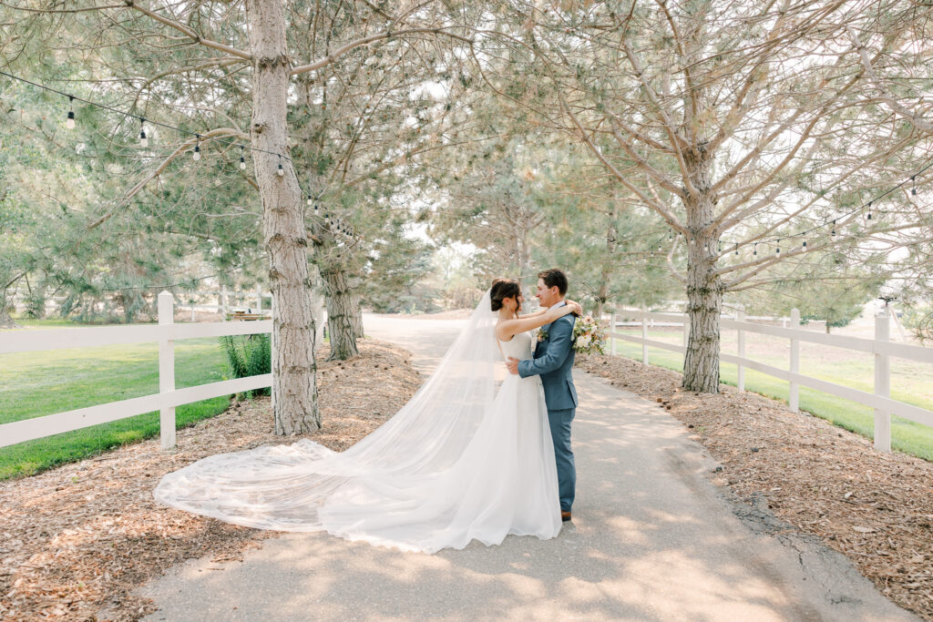 Wedding at Fox Canyon Vineyard, Idaho || John and Anna