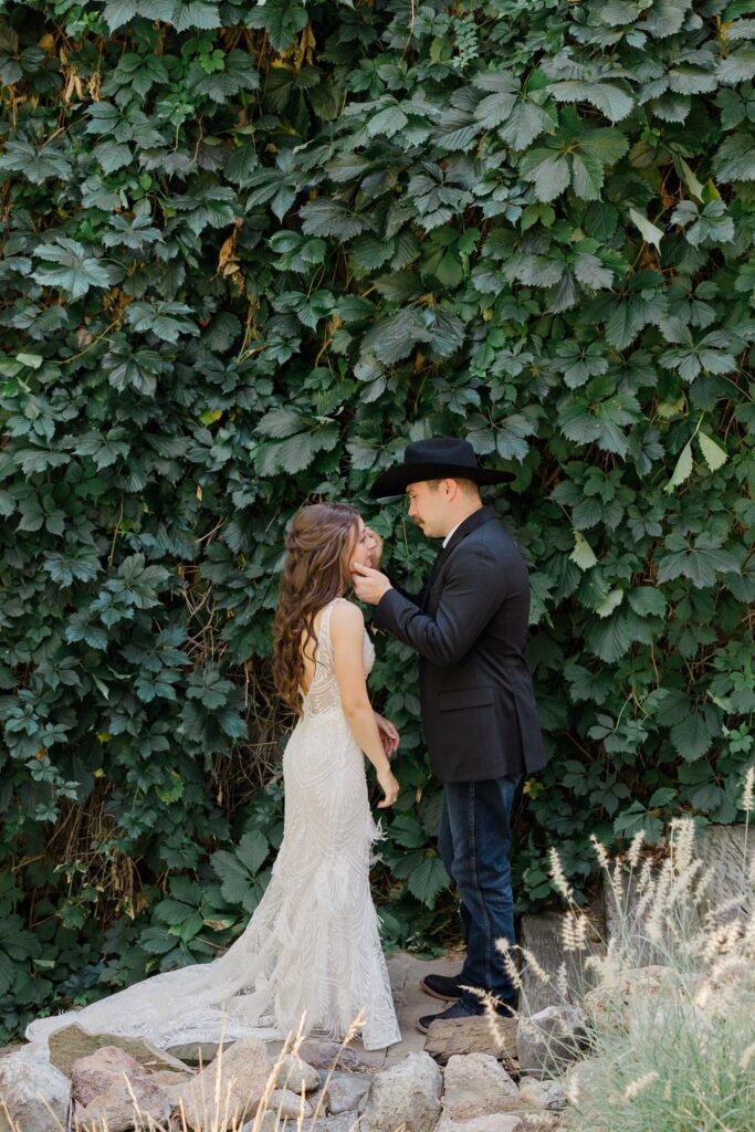 summer's end wedding at fox canyon vineyards